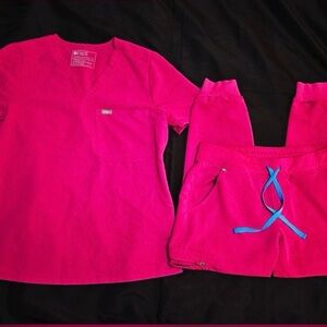 Figs Joggers Scrub Set In Raspberry Sorbet Size Medium Petite